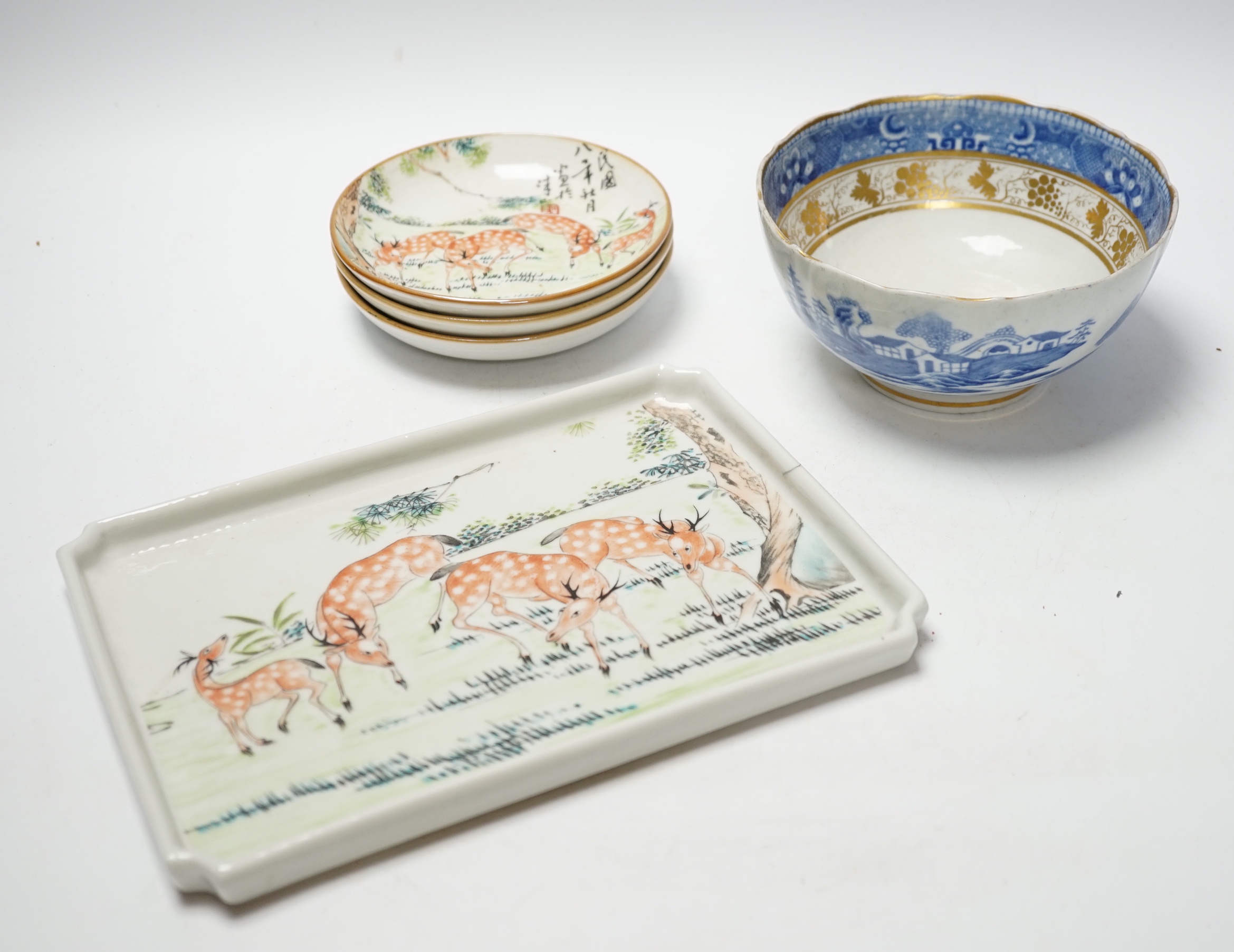 Five items of Chinese tableware; a rectangular tray, three shallow dishes, and a blue and white bowl with gilt decoration, bowl diameter, 14.5cm